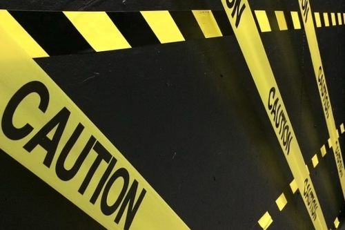 最新の企業 ソリューションについて 黄色と黒の反射テープの申請