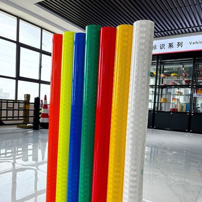 よい価格 道路安全標識用工業用プレミアム目立つ反射シートフィルムビニールロール オンライン